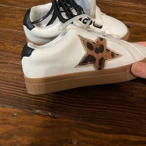 Wonder Nation White and Brown Star Kids Sneakers
